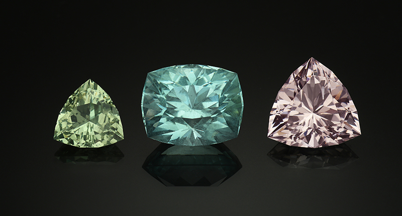 Three beryl gemstones mined in Maine (left to right: 16 carats, 59.2 carats and 35 carats) on display in the new museum in Bethel (Photo credit: MMGM/S. Vlaun)