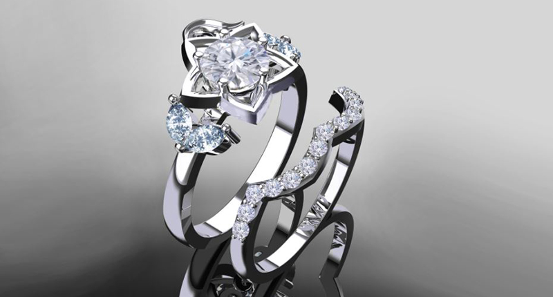 The Kingdom Hearts-inspired “Destiny” diamond bridal ring set