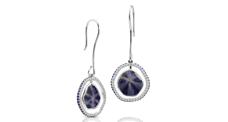 A pair of 18-karat white gold interchangeable earrings by <a href="https://www.lindsayjanedesigns.com/" target="_blank" rel="noopener noreferrer">Lindsay Jane Designs</a> featuring trapiche sapphires and diamonds ($9,000). (Photo credit: Sara Rey Jewelry Photography)