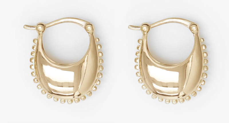 <strong>Huggies:</strong> <a href="http://www.magdalenafrackowiak.com" target="_blank">Magdalena Frackowiak</a>’s 18-karat yellow gold earrings ($2,285)