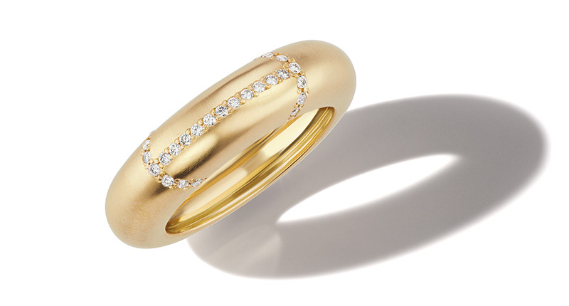 <a href="https://www.michellefantaci.com" target="_blank" rel="noopener">Michelle Fantaci</a> 14-karat yellow gold domed anchor band with diamonds ($3,960)