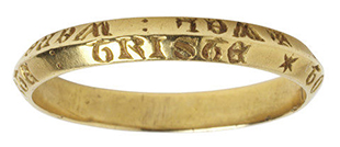 Part of the collection of the Victoria & Albert Museum in London, this circa 1300 gold posy ring is inscribed in Lombardic capitals, “Well for him who knows whom he can trust.” (Photo credit: © Victoria and Albert Museum, London)