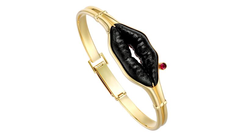 <a href="https://litofinejewelry.com/" target="_blank"> Lito</a> 14-karat yellow gold “Poison Lips” bracelet with black agate and a ruby ($12,509) 20251030_9-Lito.jpg