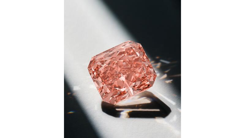 Sothebys orangy pink diamond