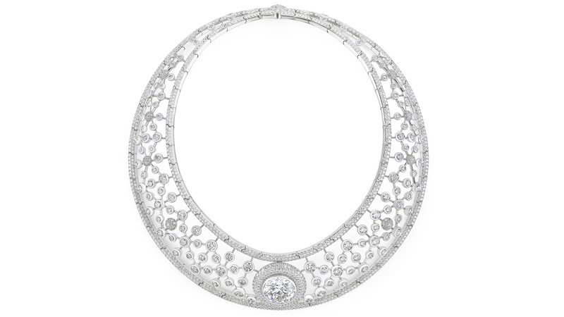 The Atomique collar features an 18.57-carat F, IF diamond surrounded by nearly 2,000 round brilliants. The total carat weight is 71.48 carats (price upon request).