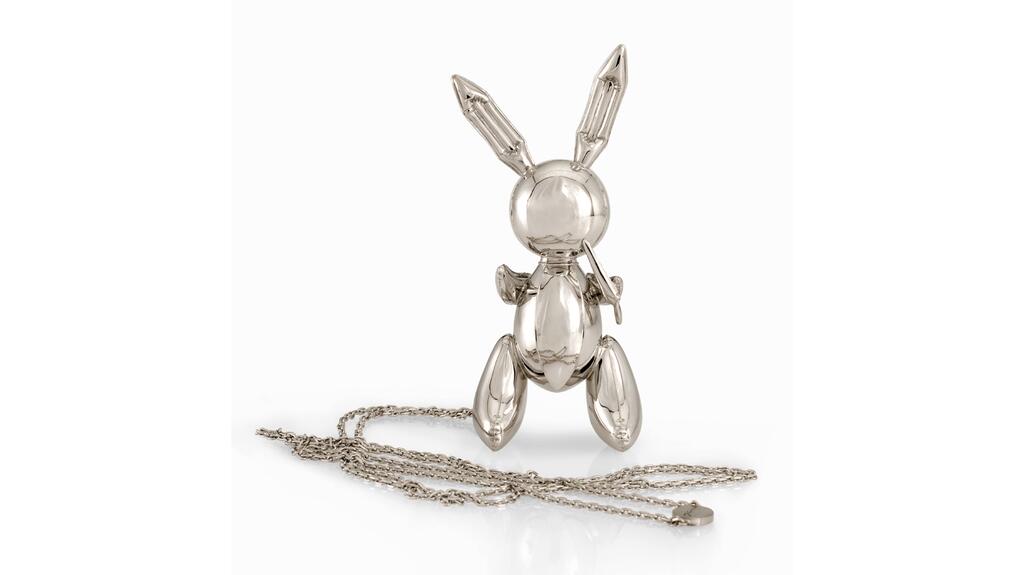 “Rabbit Necklace,” 2005–2009, a platinum pendant by American artist Jeff Koons. Edition 11 of 50. © Jeff Koons Photo: Sherry Griffin Jeff Koons rabbit necklace