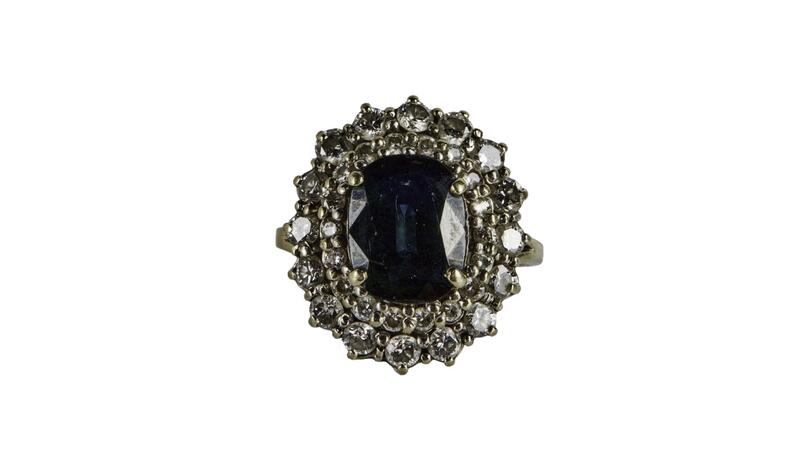 2-20220927_Betty White sapphire ring.jpg