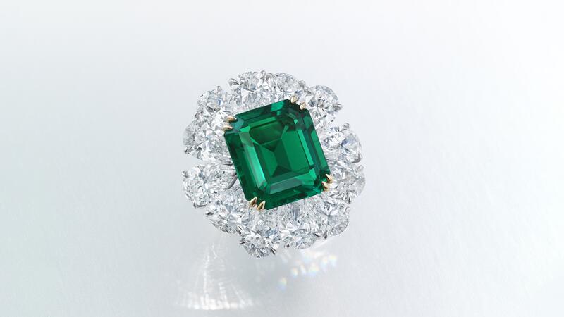 Christies Hong Kong Colombian no-oil emerald ring