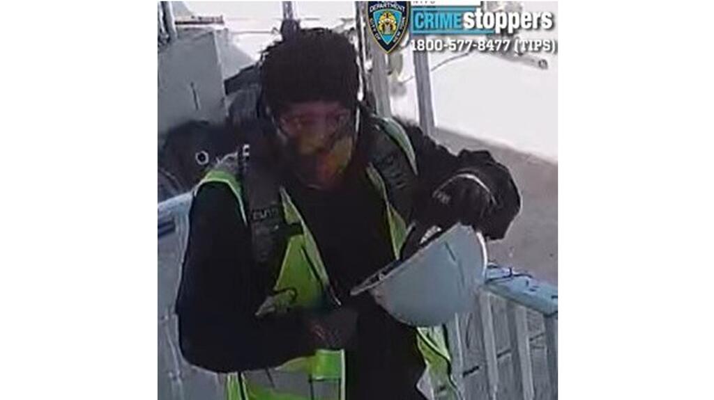 Robbery suspect Oct. 16 Queens burglary