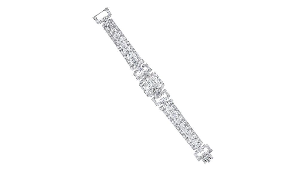 For Future Reference Vintage’s Art Deco bracelet with 22 carats of diamonds set in platinum ($62,500) For Future Reference Vintage Art Deco Bracelet