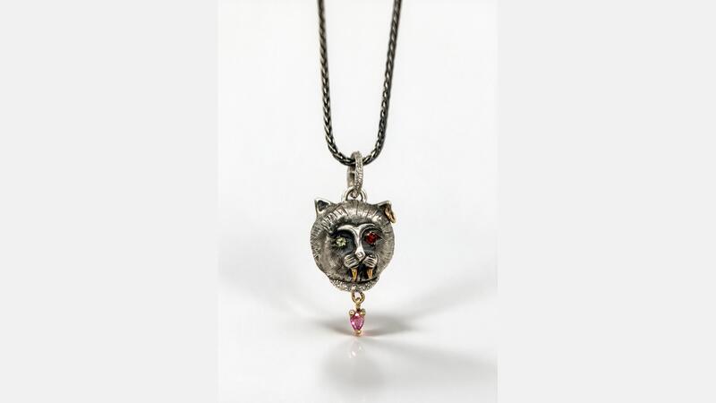 Sanct Desiderata cat charm