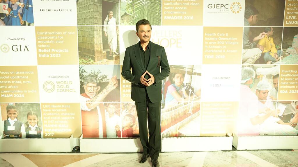 Anil Kapoor at Jewellers for Hope event