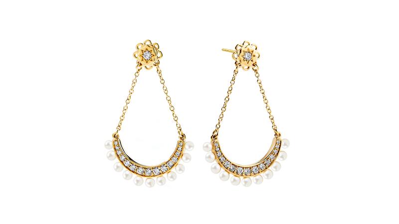 Syna pearl earrings