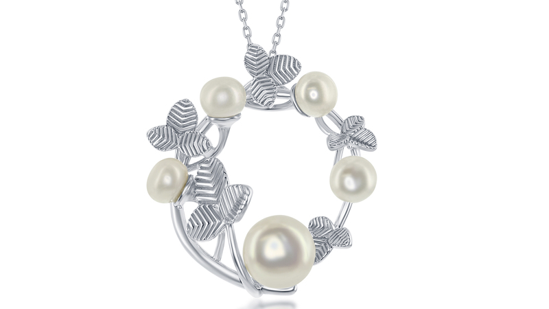 <a href="https://thecny.com/index.cfm?page=search&cat=&subcat=&coll=&tcw=&prange=&itemnum=m-6611" target="_blank">Classic of New York</a> sterling silver freshwater pearl leaf design necklace ($110)