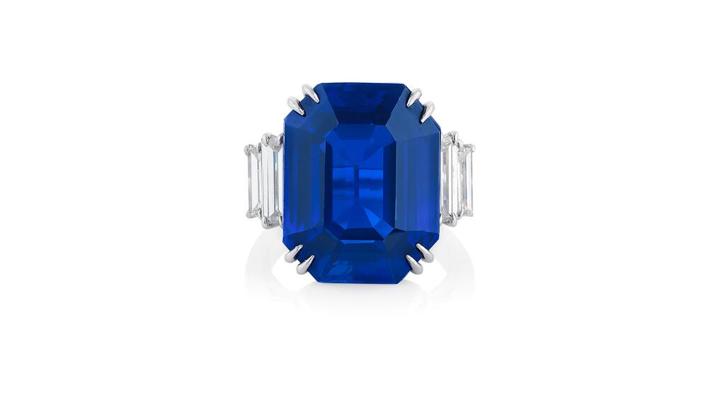 18 carat Kashmir sapphire and diamond ring