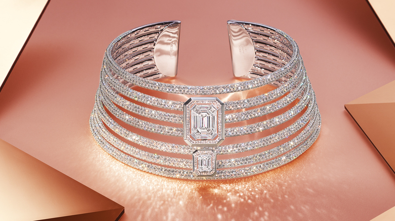 Among rows of diamonds, emerald-cut stones are the focal point. (Image courtesy of Stephen Lewis)