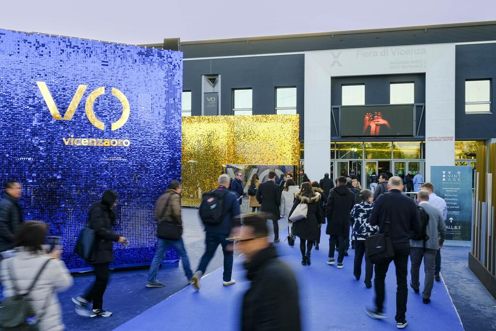 Vicenzaoro crowd