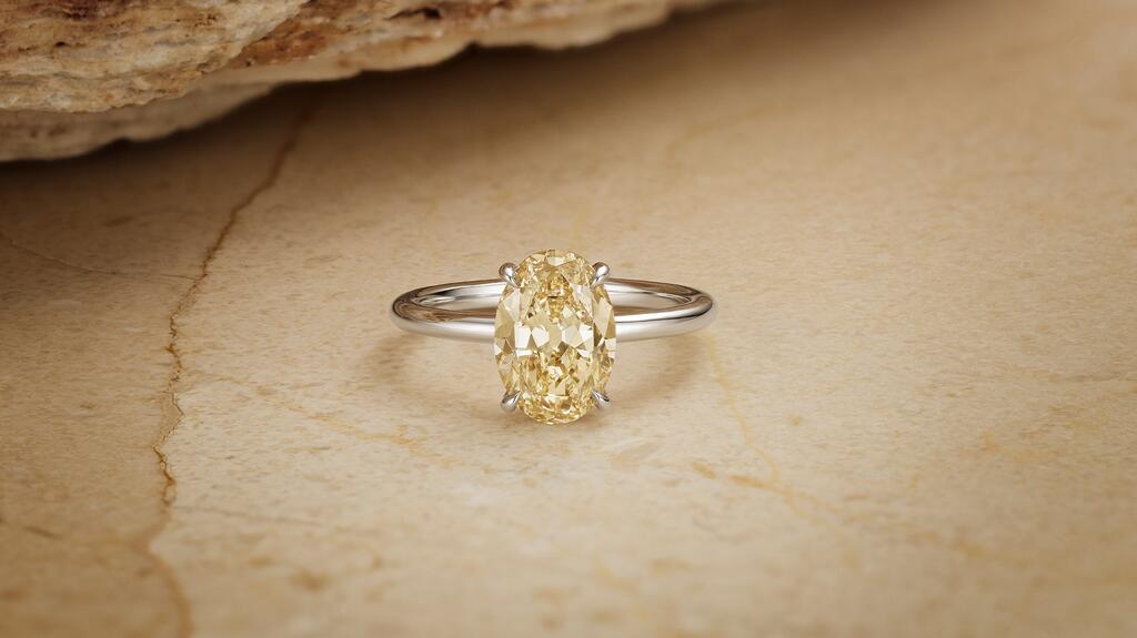 De Beers Desert Diamonds engagement ring