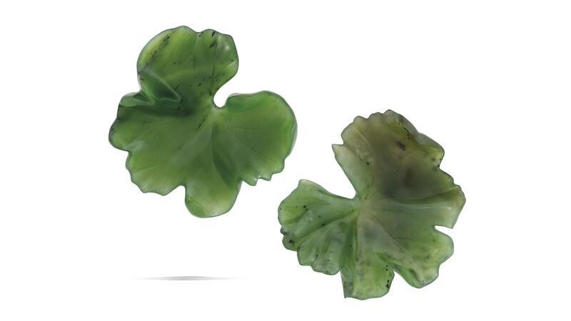 JAR nephrite jade Geranium earrings
