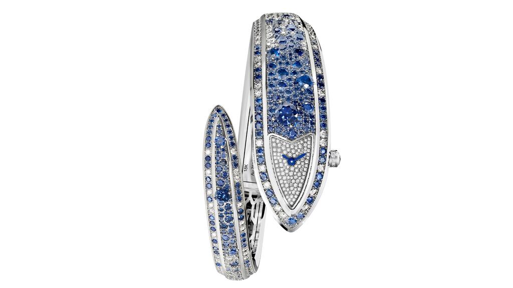 One of the watches in the Polychroma collection is the “Serpenti Aeterna” timepiece with diamonds and sapphires. Bulgari Serpenti Aeterna Watch