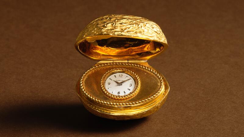 Cartier London Walnut Form Purse Watch