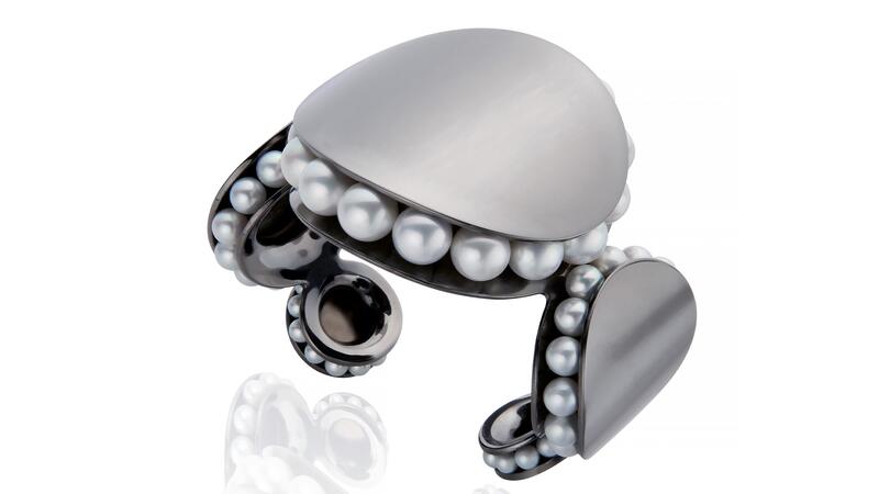 Melanie Georgacopoulos Eclipse Disk Bangle