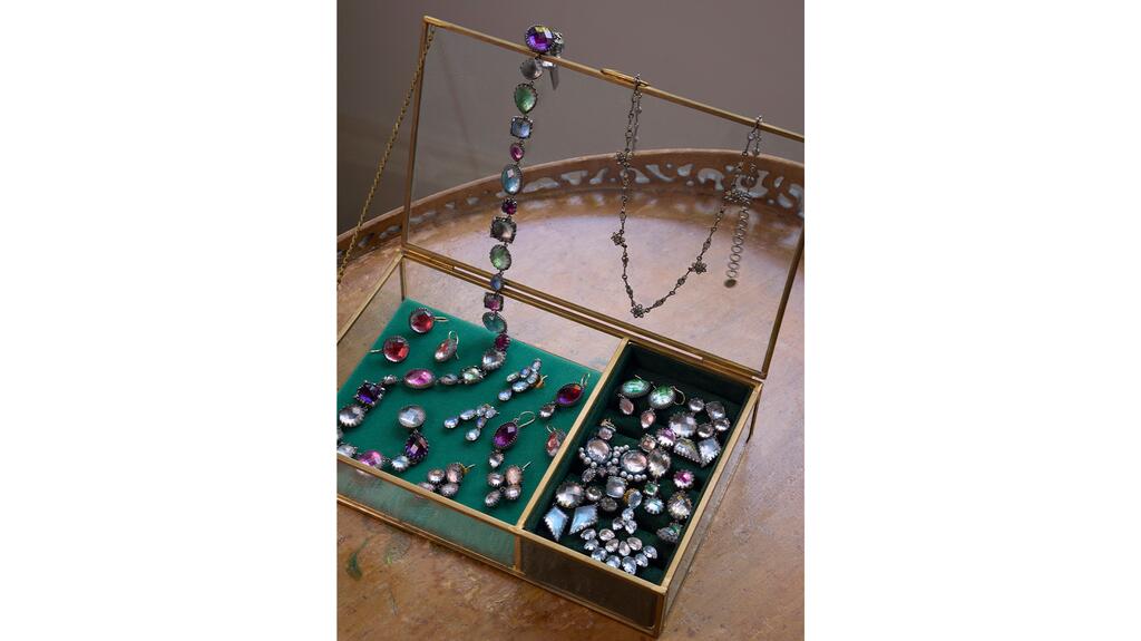 Helena Bonham Carter’s Larkspur & Hawk Jewelry