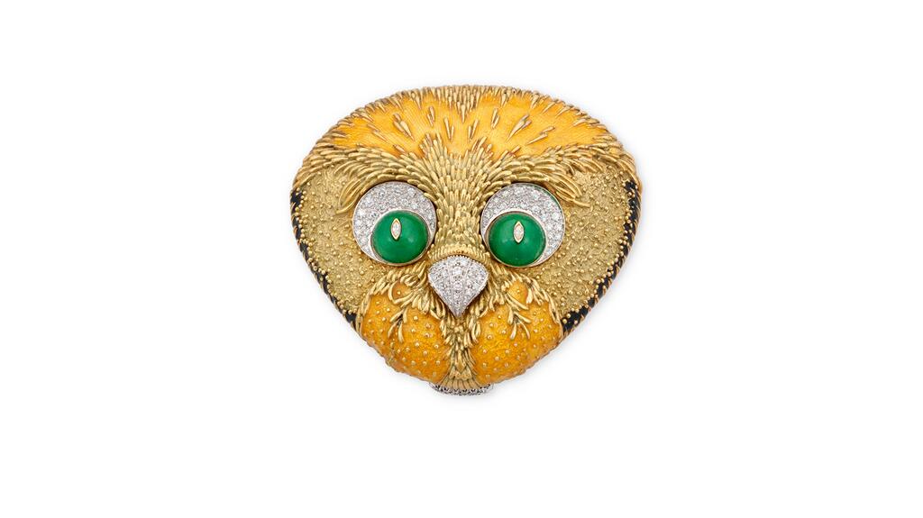 Diamond and enamel owl compact