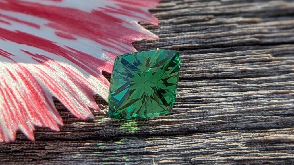 Nadine Marshall gem cutter tsavorite