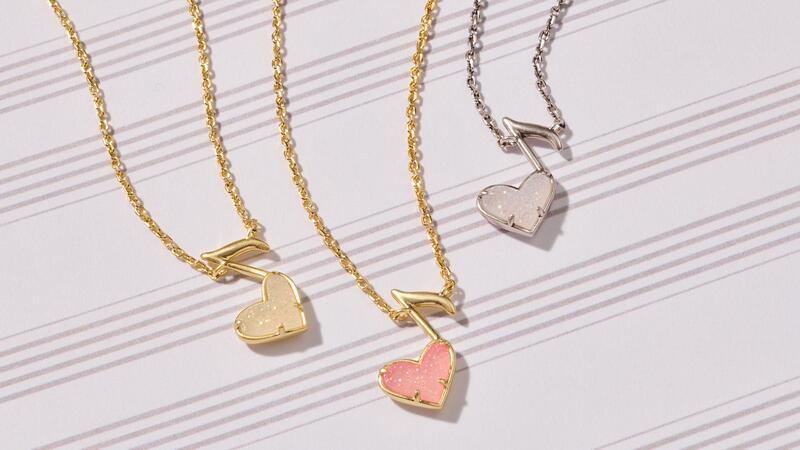 Dolly Parton x Kendra Scott Ari Heart Music Note Necklace