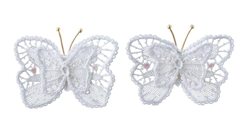 Dorothee Potoka Se Laisser Faire Et Defaire Tout En Blanc Earrings