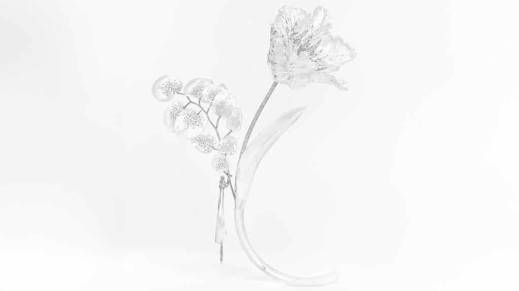 The “Eucalyptus” brooch with pavé diamonds in borosilicate glass and white gold. All pieces in “Impermanence” are price upon request. Boucheron Composition 6 Eucalyptus Brooch
