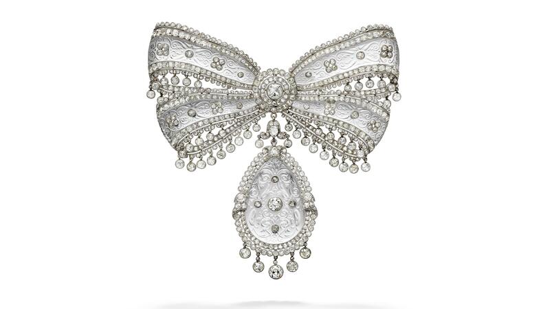 Cartier Stomacher Brooch in V&A Exhibition