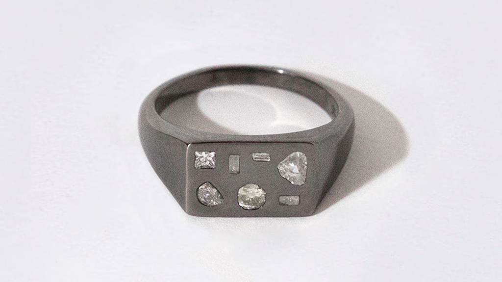 Zanni Debris Signet Ring