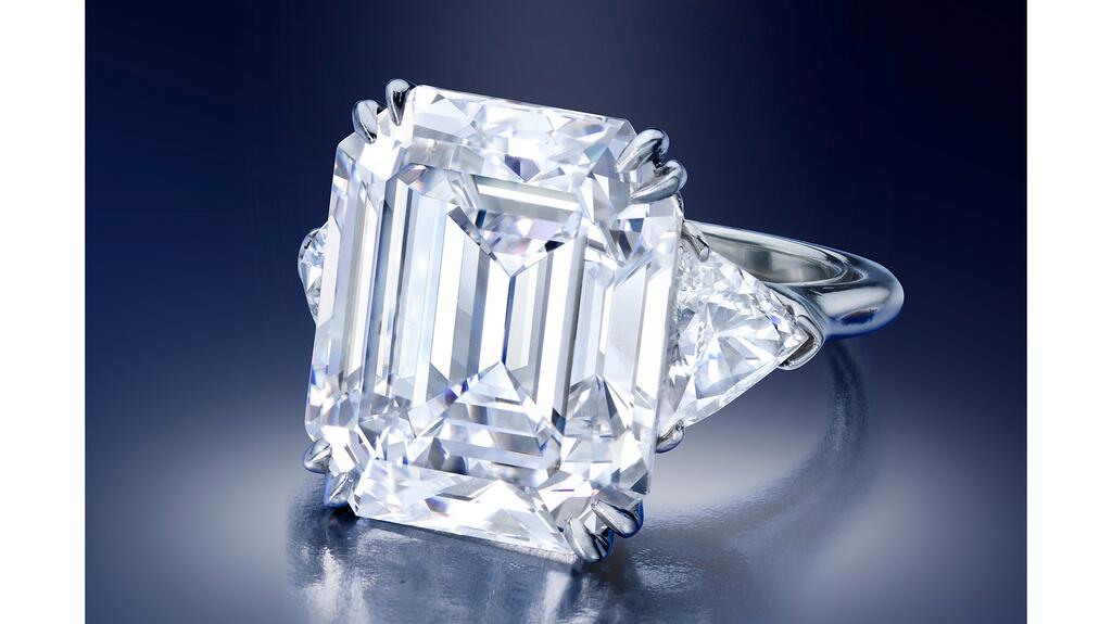 Barbara Walters Harry Winston diamond ring