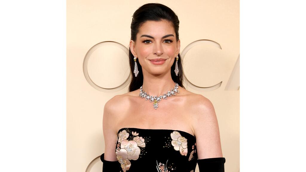 20260316_Anne Hathaway.jpg