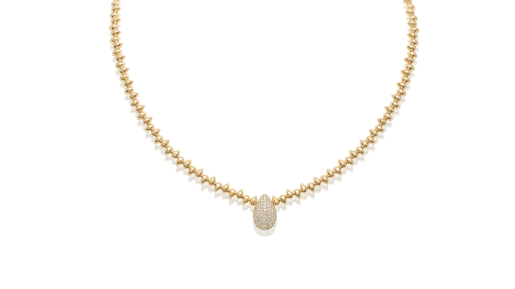 An 18-karat gold and diamond necklace from Crieri’s “Glicine” collection