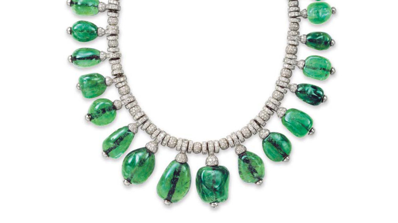 Necklace, Cartier London, 1938, lengthened by Cartier Paris, 1963. Platinum, diamonds and emeralds. (Image courtesy of Thames & Hudson)