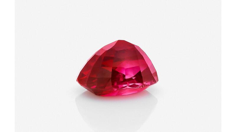 7 carat Burma ruby Artcurial sold