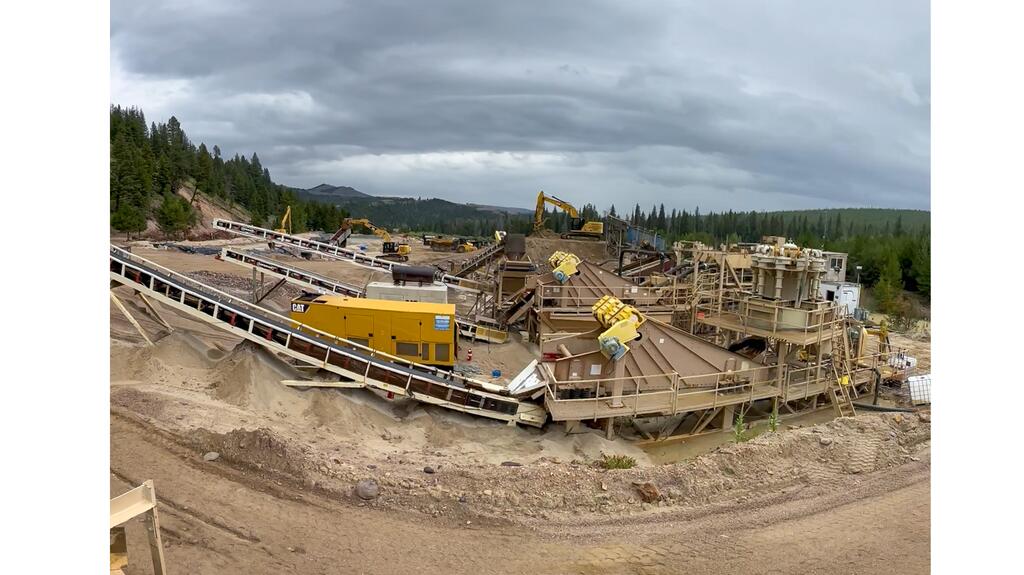 Potentate sapphire mine