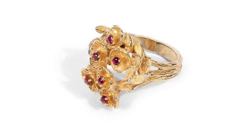 Yellow gold and ruby floral ring