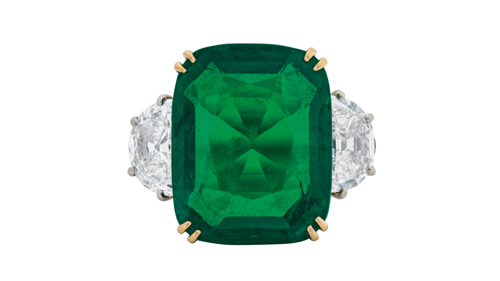 17.8-carat Colombian emerald and diamond ring by Chaumet (Image courtesy of CHRISTIE'S IMAGES LTD. 2022)