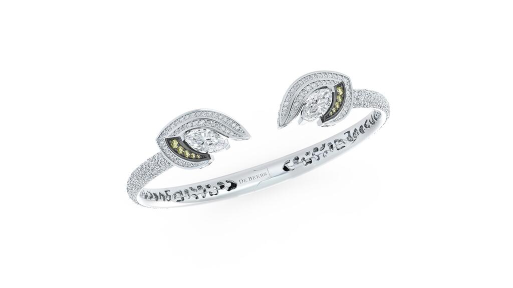 De Beers high jewelry Magnetism Bangle