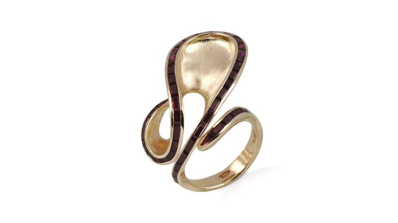 Kavant & Sharart 18-karat yellow gold and ruby “Dancing Wave” ring ($5,850)