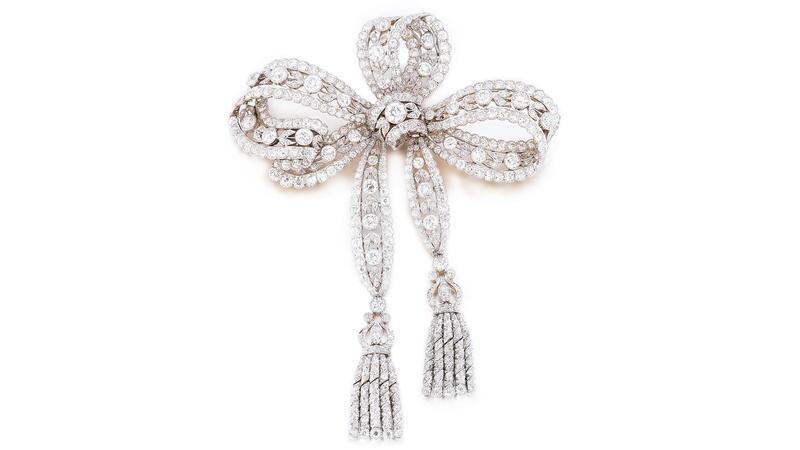 Shirley Bassey circa 1905 bow brooch