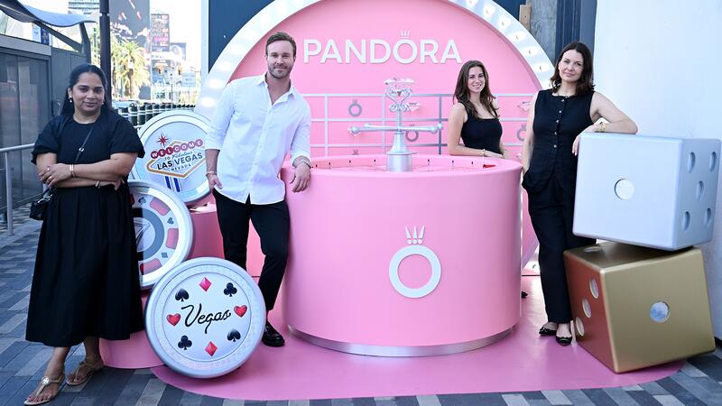 Pandora Las Vegas roulette wheel