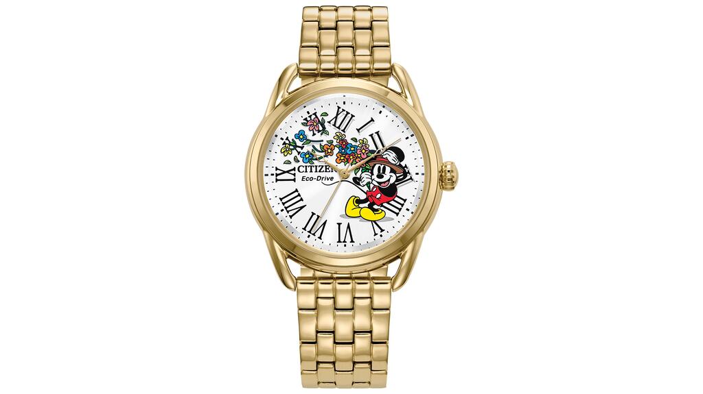 Illustrator Jeff Shelley was inspired by the 2000s-era Mickey Mouse and an older 1936 design for the Disney Mickey Mouse Classic watch.