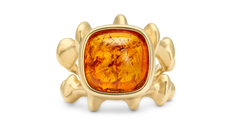 <a href="https://www.vramjewelry.com/" target="_blank">Vram</a> “Chrona” ring in 18-karat gold with mandarin garnet (price upon request)
