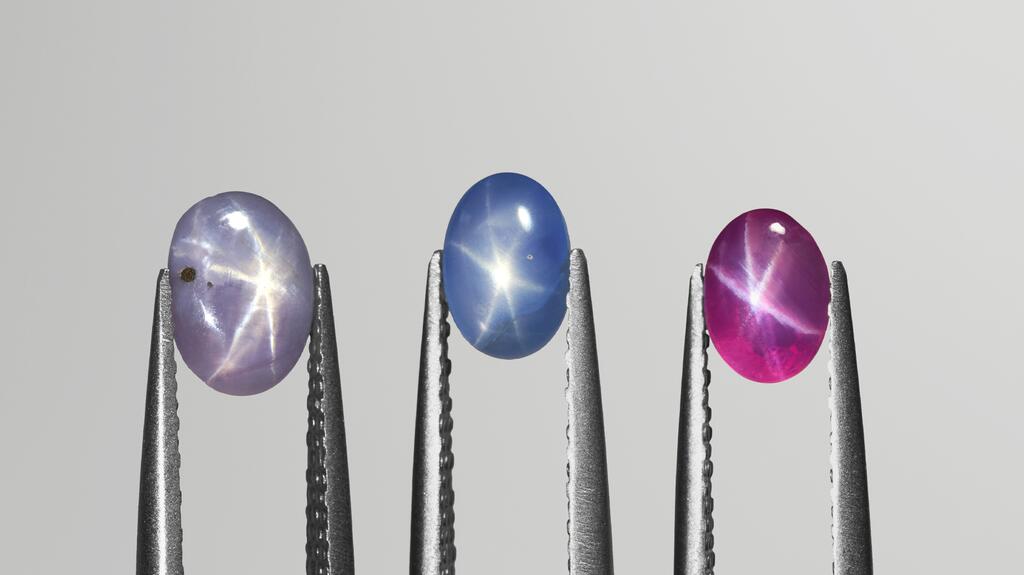 Columbia Gem House star cabochon sapphire ruby