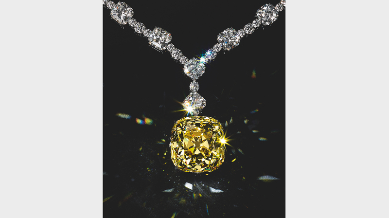 Detail of The Tiffany Diamond featuring a yellow diamond (1878) set in a necklace made of platinum, gold, and diamonds (2012). (Copyright Tiffany & Co./Photography by Thomas Milewski)